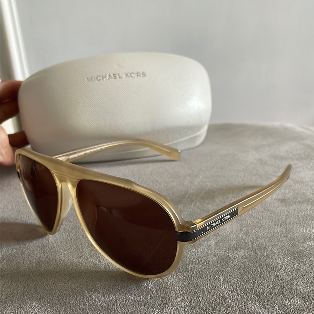 Michael Kors Stylish Gold Eyewear